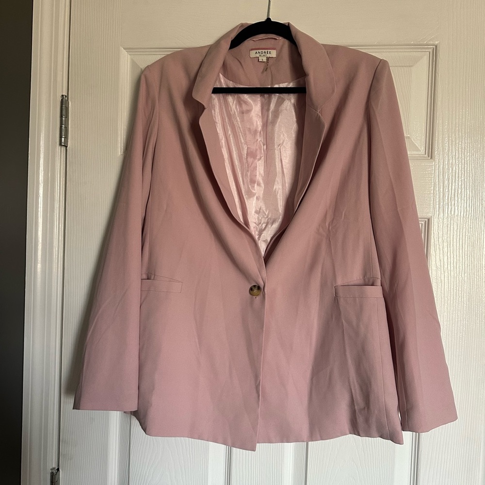 NWOT Women’s Pink Blazer
